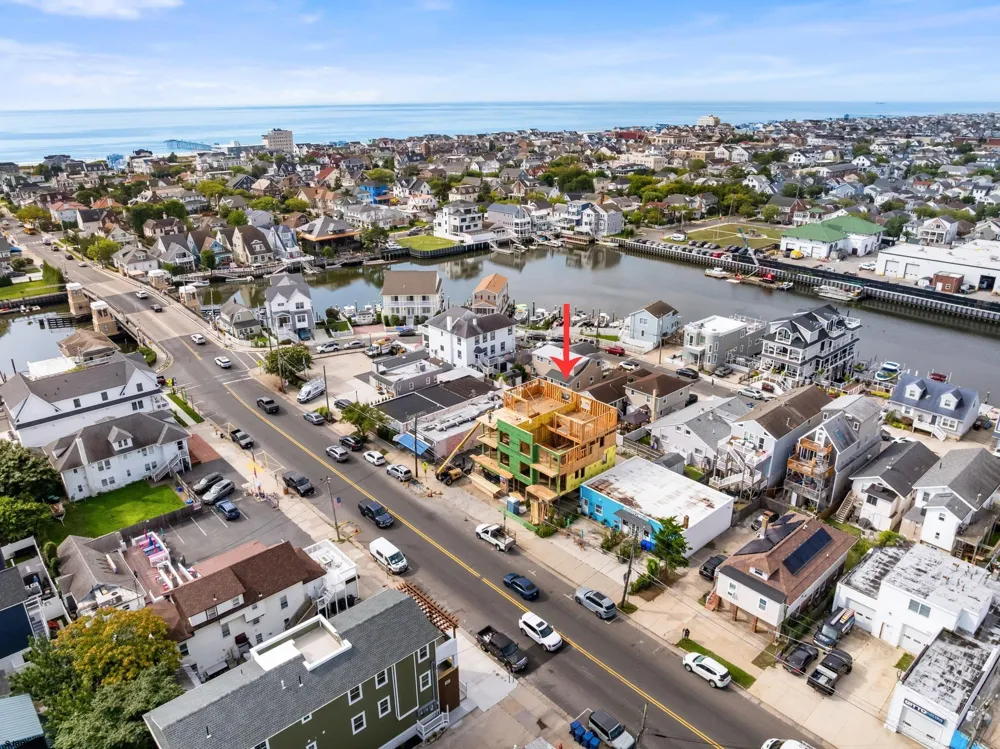 106 N Dorset Ave Ventnor, NJ 08406