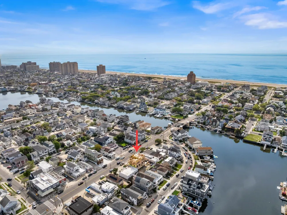 106 N Dorset Ave Ventnor, NJ 08406