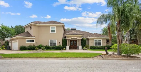 3006 Cypress Gardens