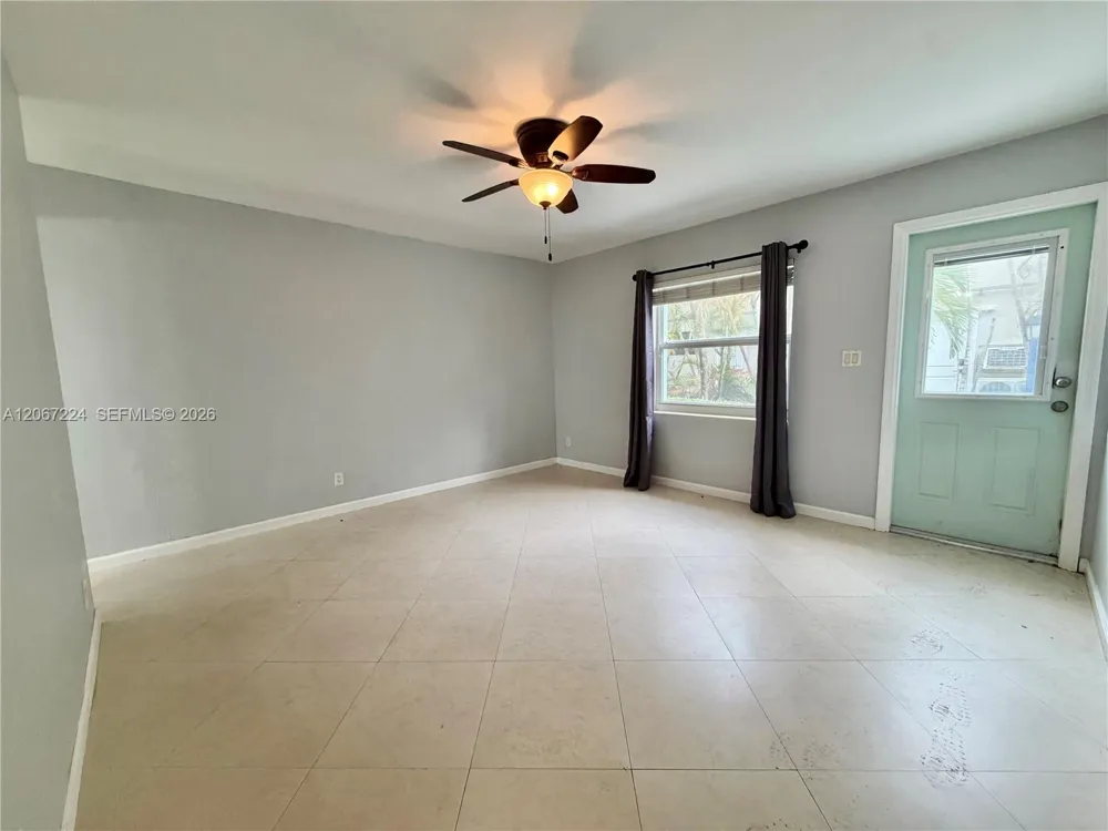 4213 El Mar Dr #2 Lauderdale By The Sea, FL 33308