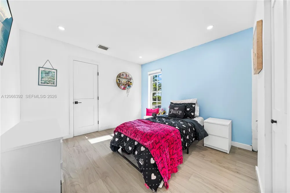 19601 SW 187th Ave Miami, FL 33187