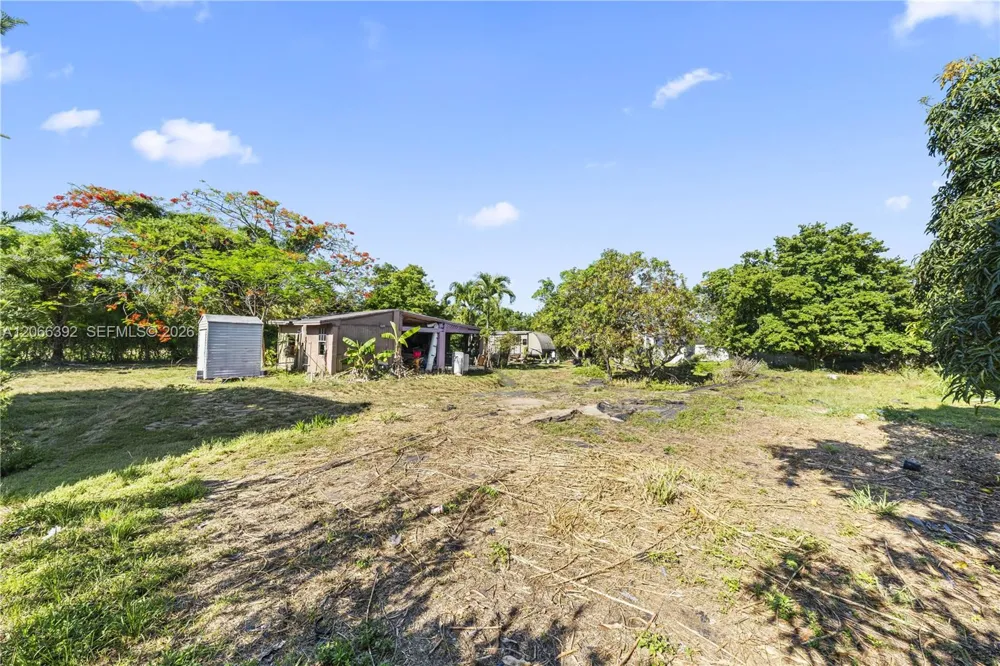 19601 SW 187th Ave Miami, FL 33187