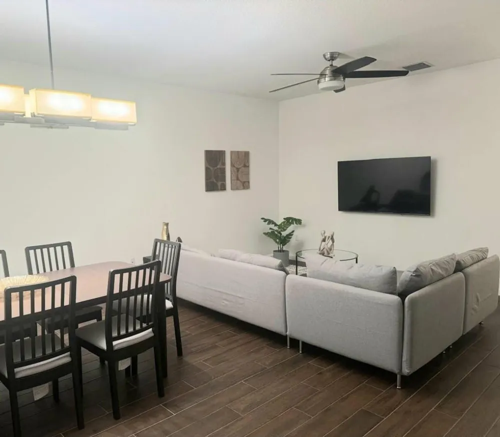 1129 NW 41ST LANE Lauderhill, FL 33313