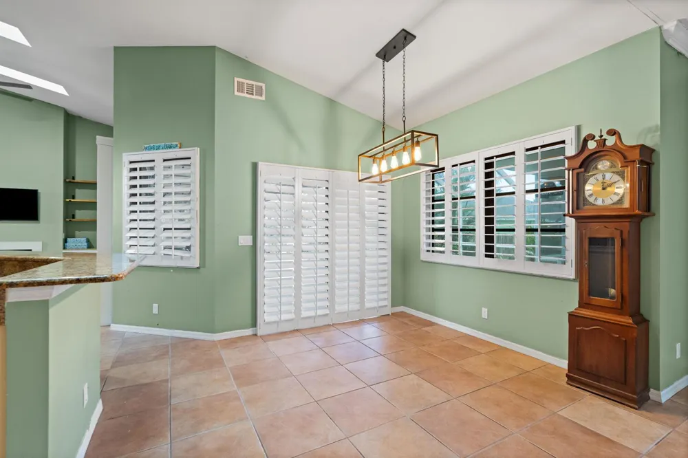202 NE FLAX TERRACE Jensen Beach, FL 34957