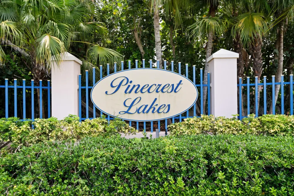 202 NE FLAX TERRACE Jensen Beach, FL 34957