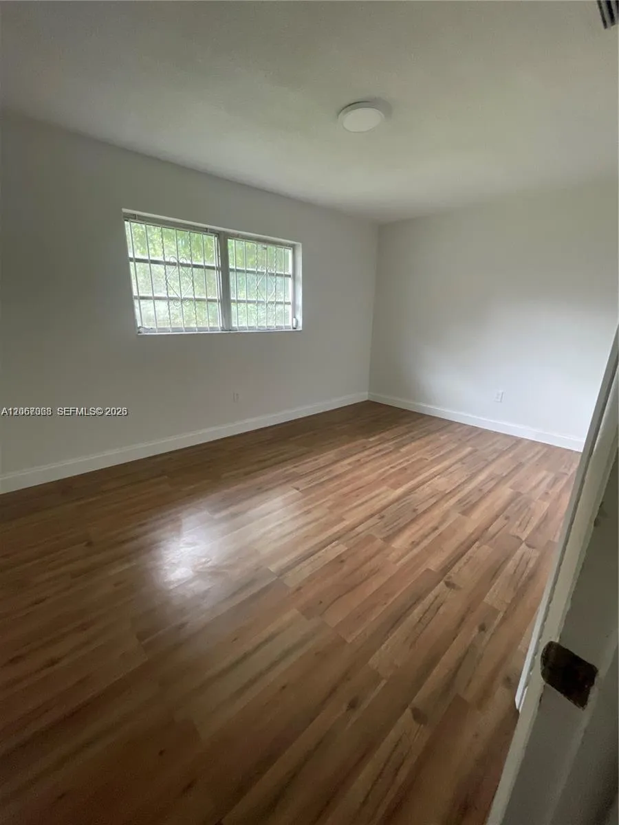1388 NW 101 St #1388 Miami, FL 33147
