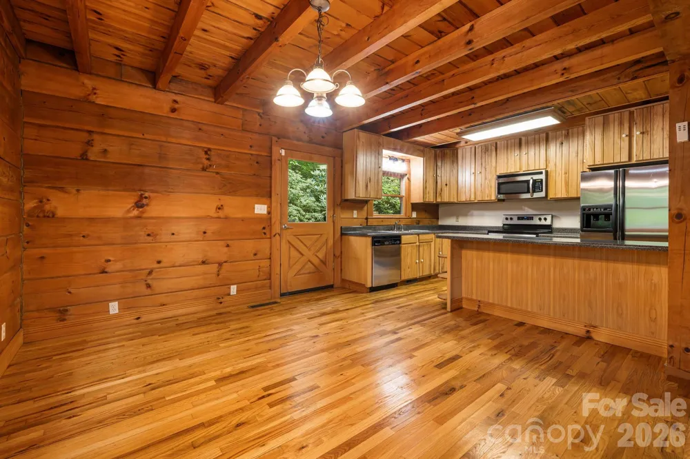 256 Fairway Loop Burnsville, NC 28714