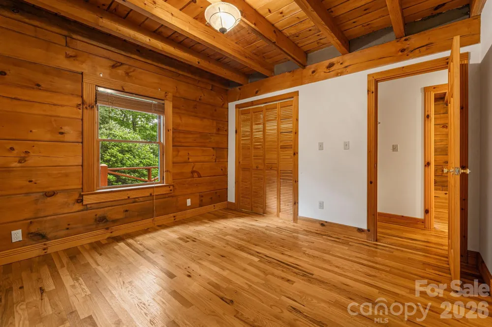 256 Fairway Loop Burnsville, NC 28714