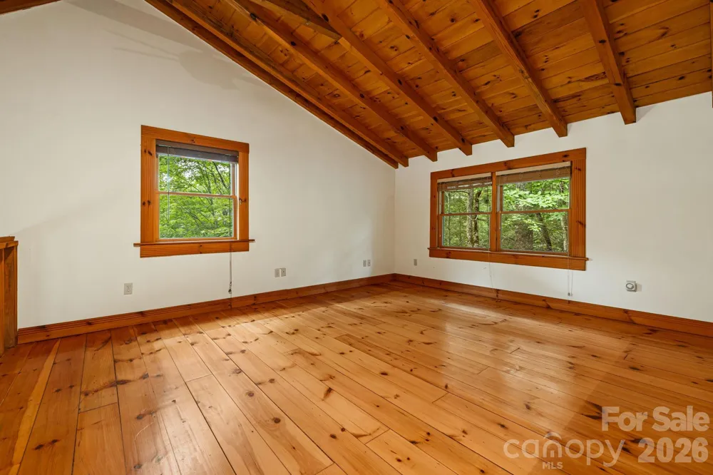 256 Fairway Loop Burnsville, NC 28714