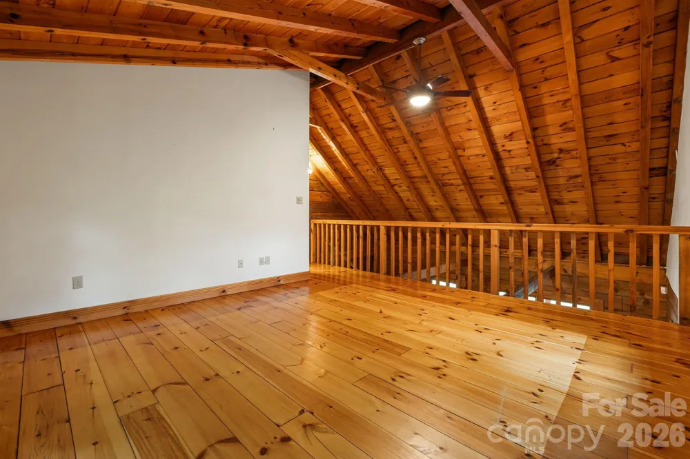 256 Fairway Loop Burnsville, NC 28714