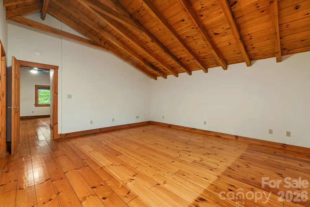 256 Fairway Loop Burnsville, NC 28714