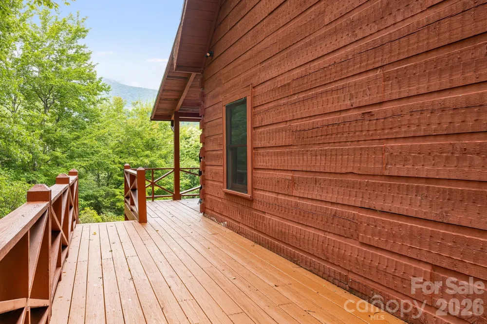 256 Fairway Loop Burnsville, NC 28714