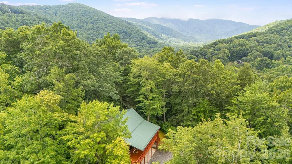 256 Fairway Loop Burnsville, NC 28714