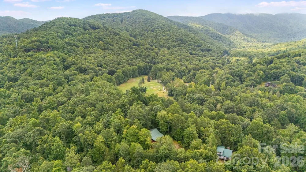 256 Fairway Loop Burnsville, NC 28714