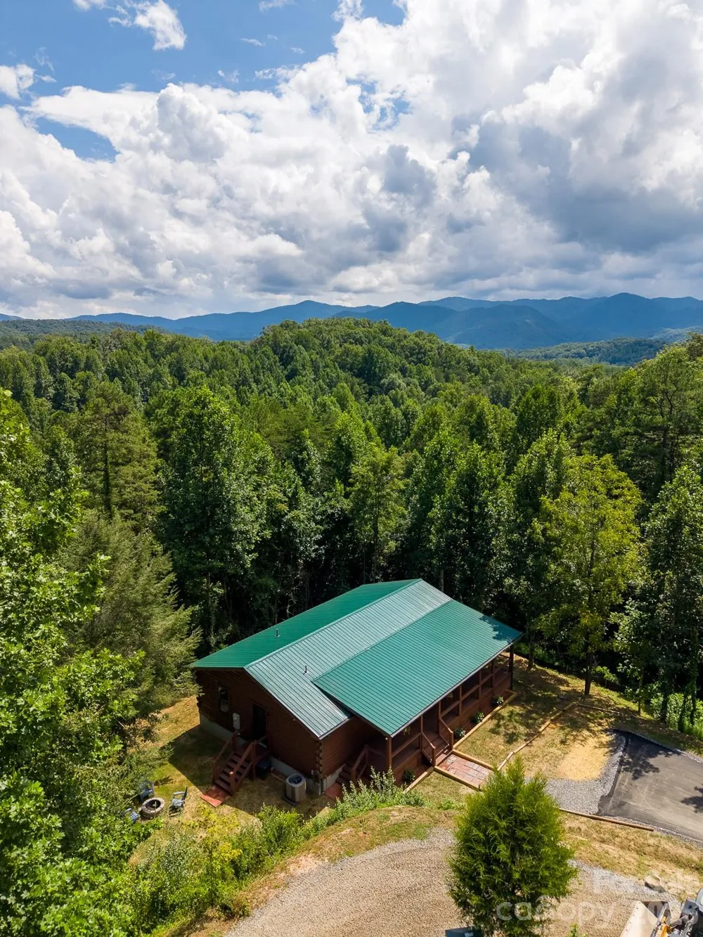 677 Ridgetop Circle Whittier, NC 28789