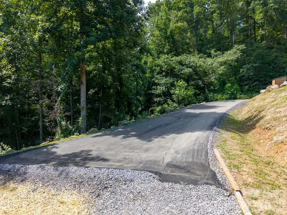 677 Ridgetop Circle Whittier, NC 28789