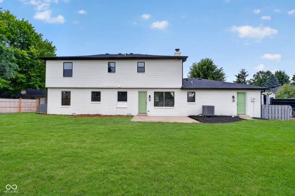 3207 Eden Way Carmel, IN 46033