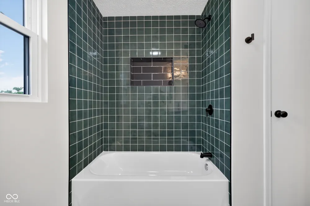 3207 Eden Way Carmel, IN 46033
