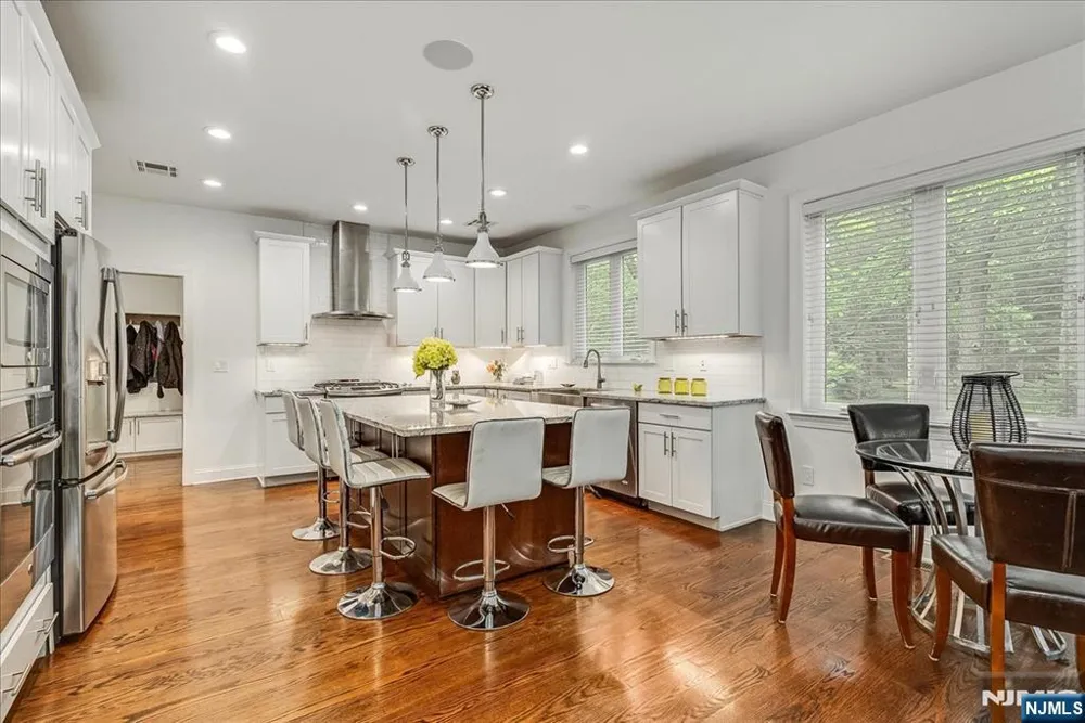 23 Erskine Drive Morristown Town, NJ 07960