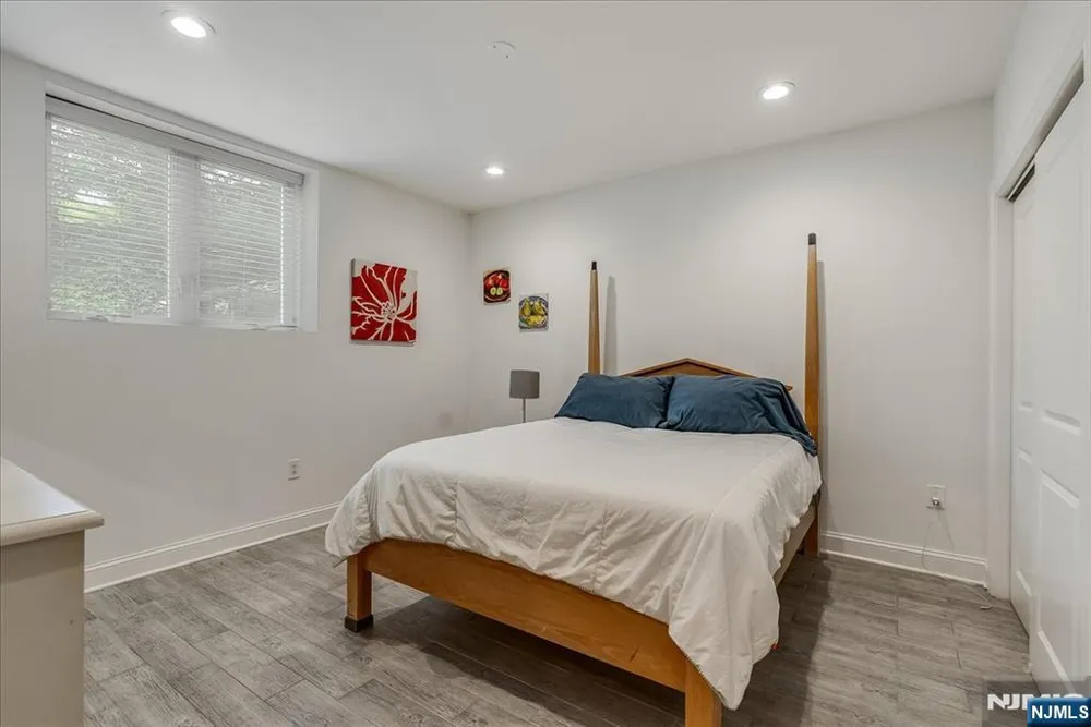 23 Erskine Drive Morristown Town, NJ 07960