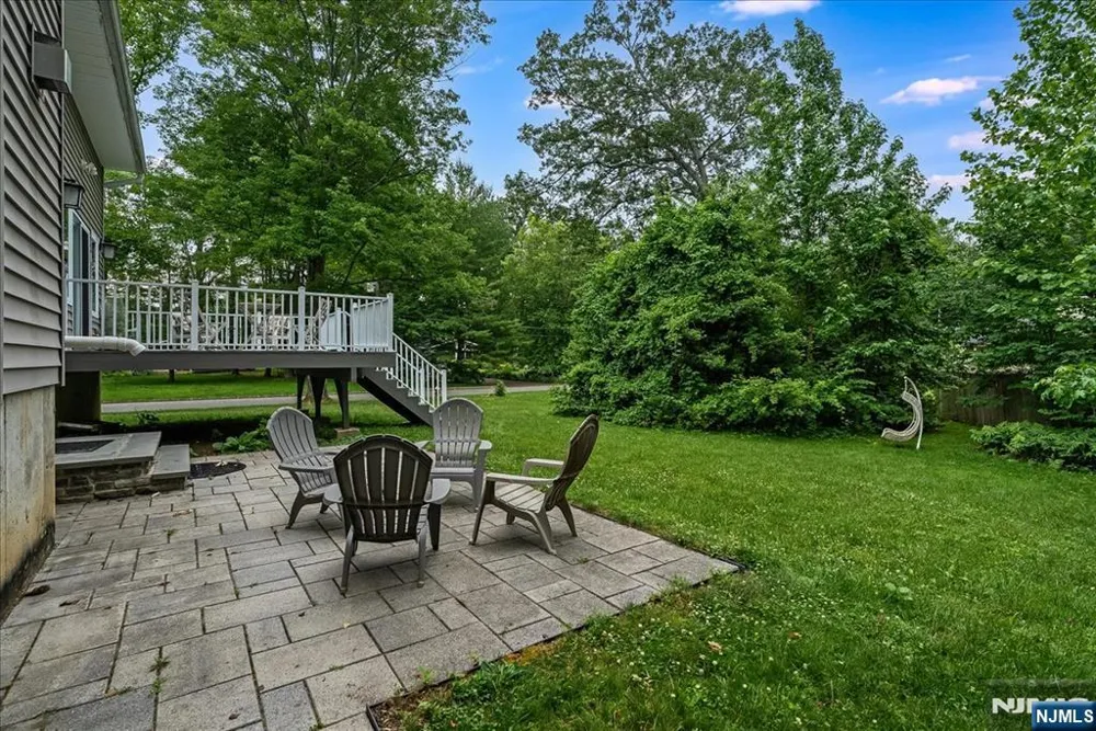 23 Erskine Drive Morristown Town, NJ 07960