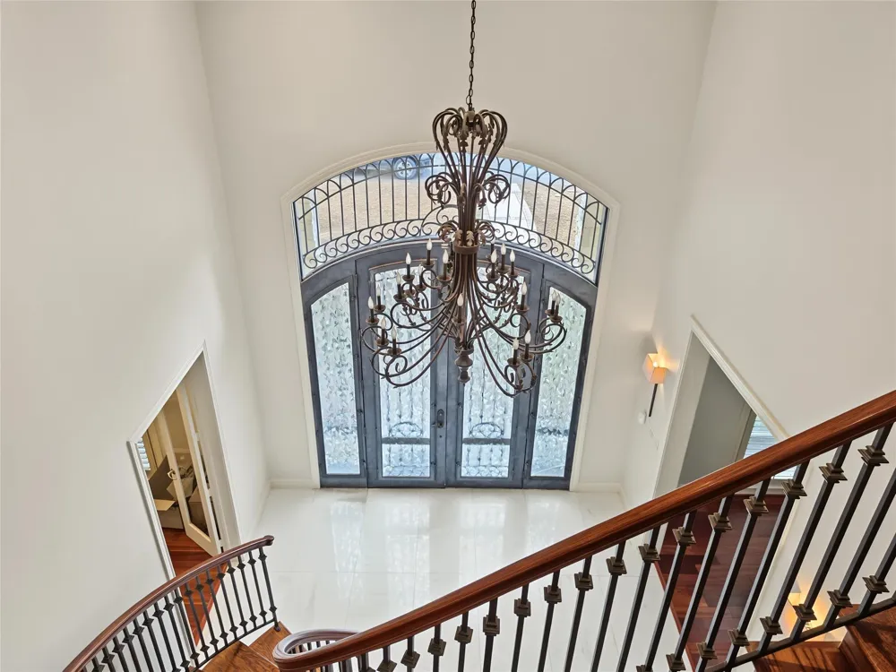 12018 Surrey Lane Bunker Hill Village, TX 77024