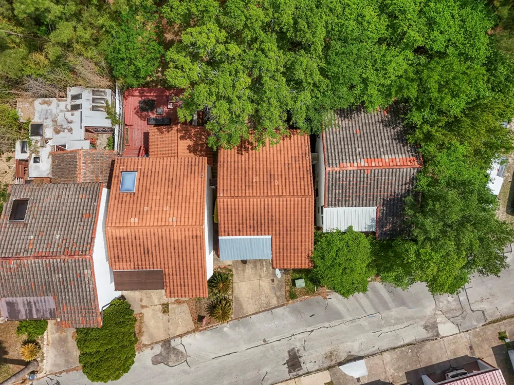 22547 Bayview Circle Huntsville, TX 77320
