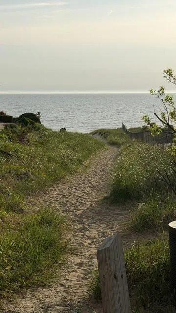 14525 Lakeshore Avenue Grand Haven Charter Township, MI 49417