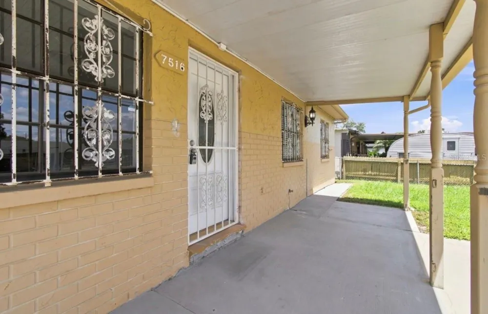 7516 CORTEZ STREET Tampa, FL 33614