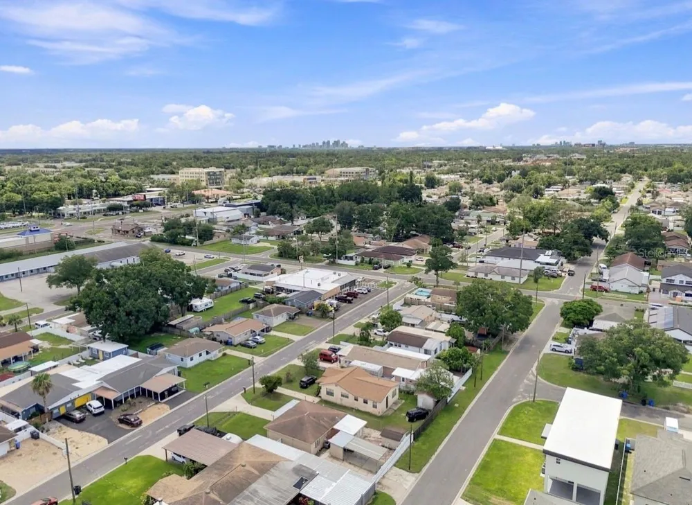 7516 CORTEZ STREET Tampa, FL 33614
