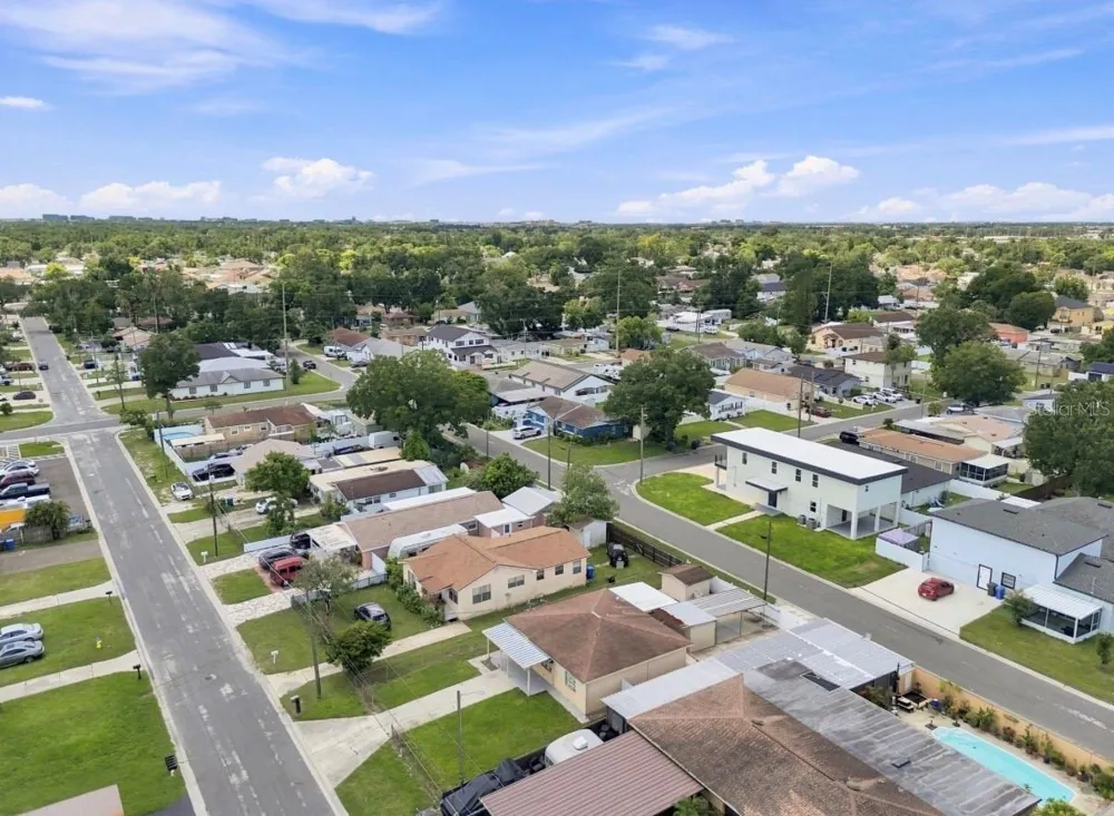 7516 CORTEZ STREET Tampa, FL 33614