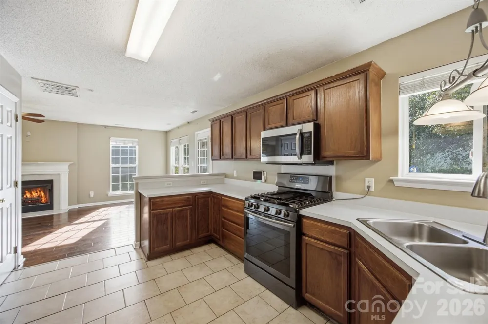 109 Clairwood Drive Mount Holly, NC 28120
