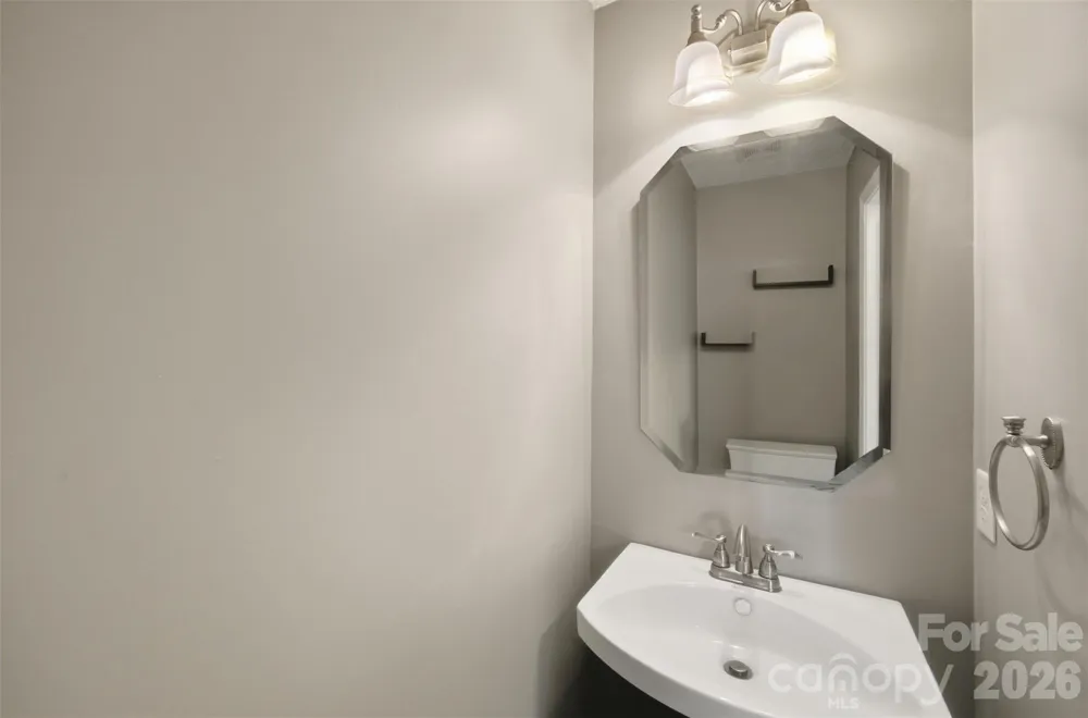 109 Clairwood Drive Mount Holly, NC 28120