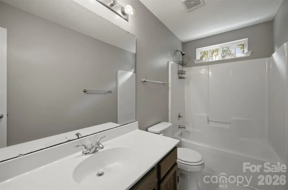 109 Clairwood Drive Mount Holly, NC 28120