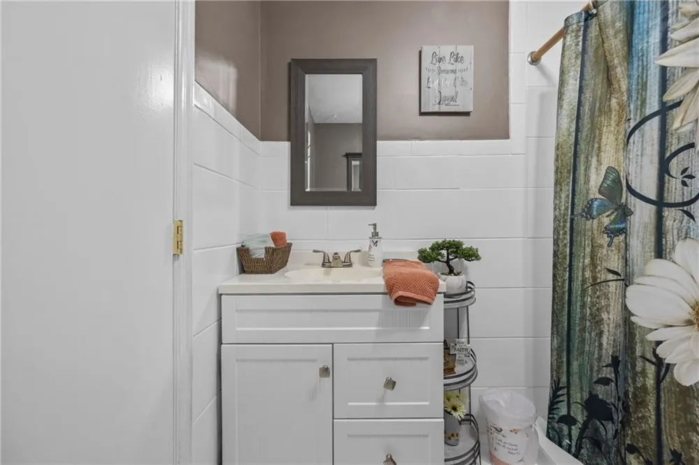 439 Nighthawk View Demorest, GA 30535