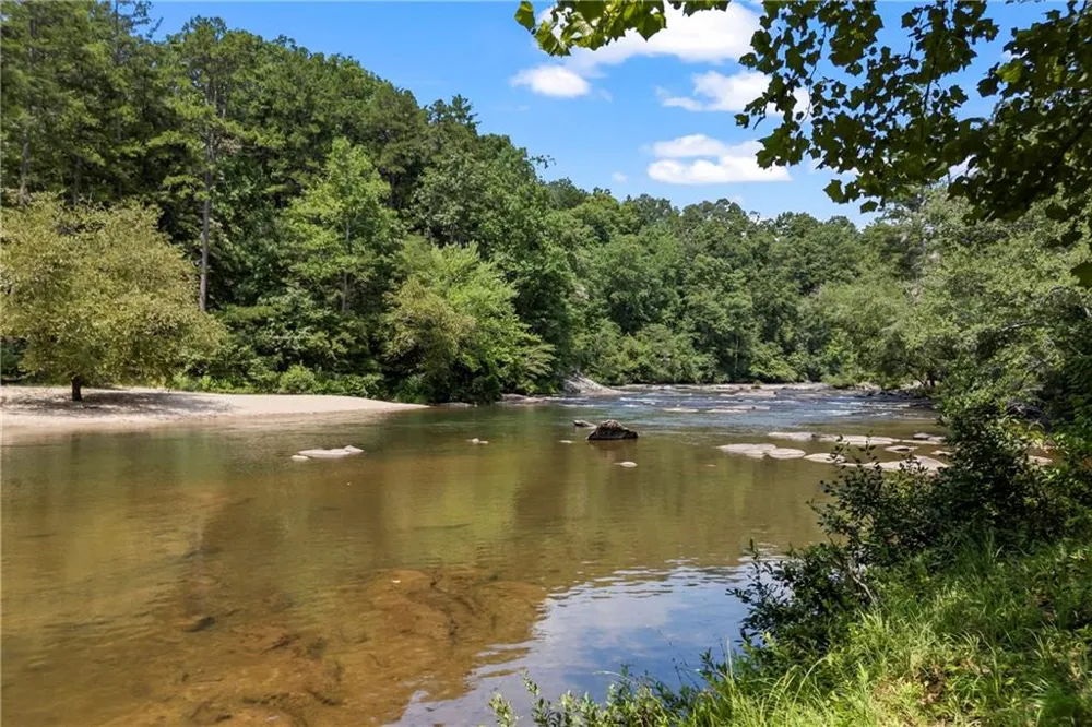 439 Nighthawk View Demorest, GA 30535