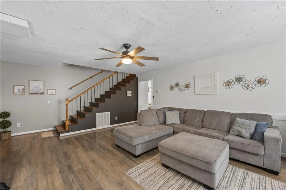 439 Nighthawk View Demorest, GA 30535