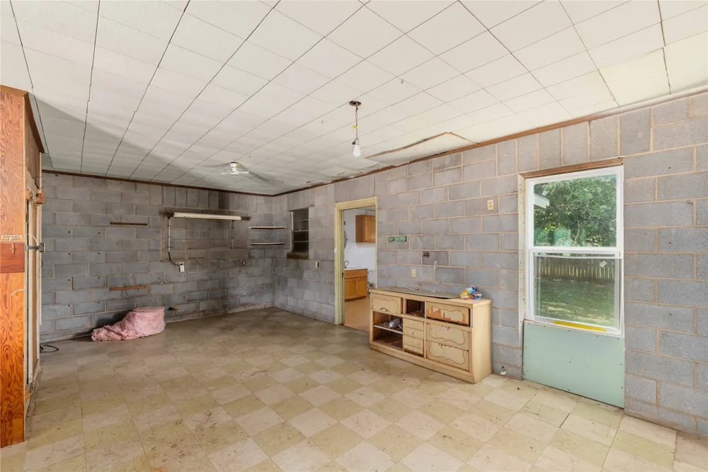 505 Willis Street Santa Anna, TX 76878