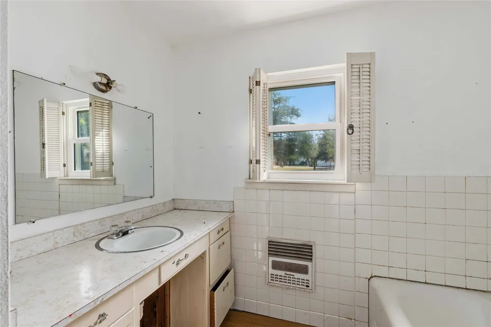 505 Willis Street Santa Anna, TX 76878