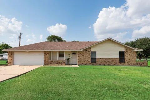 121 Tracy Drive