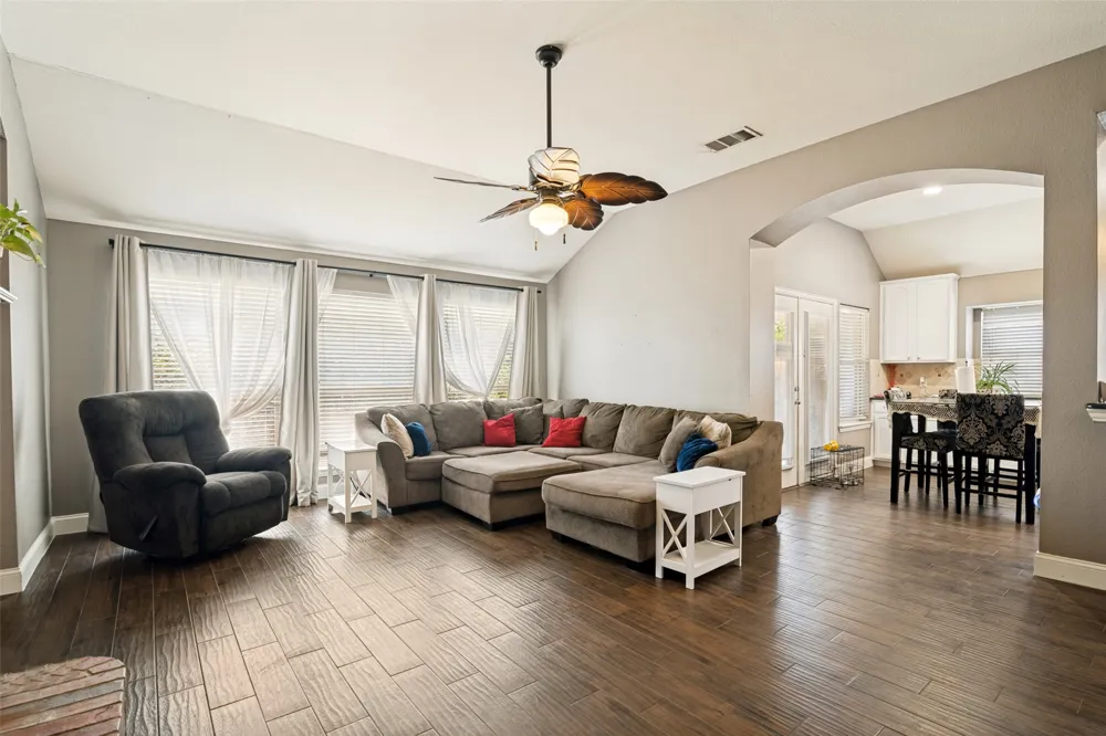 133 Bob White Court Rockwall, TX 75087