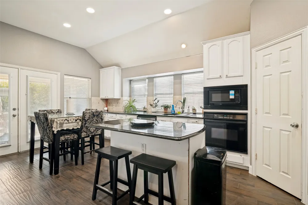 133 Bob White Court Rockwall, TX 75087