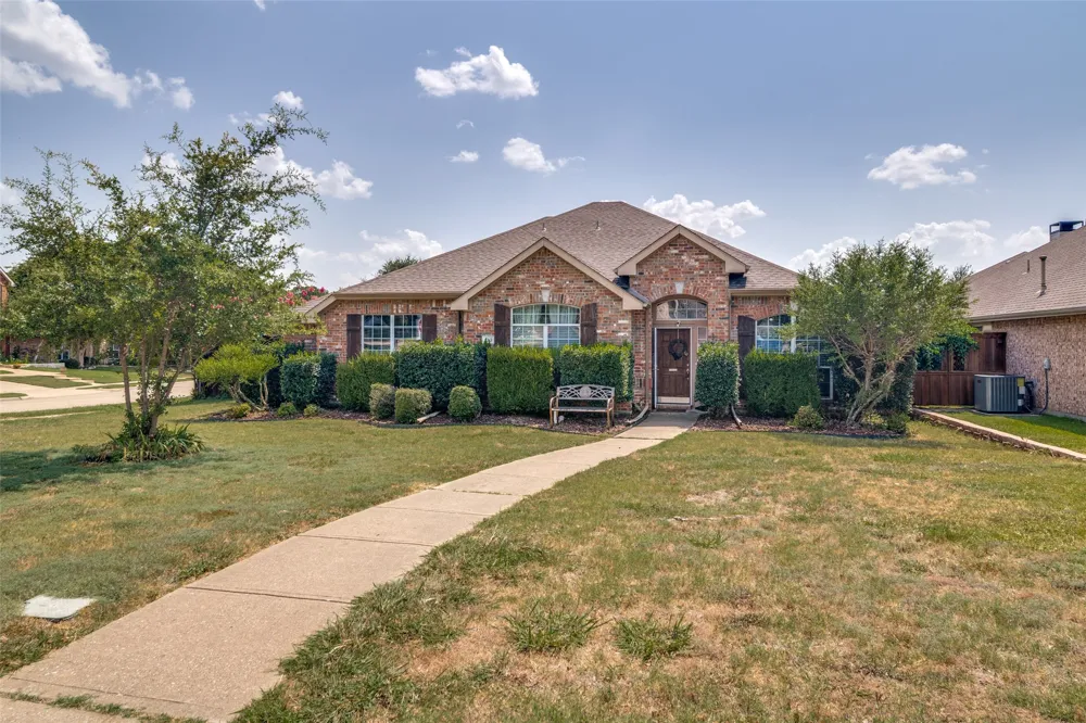 133 Bob White Court Rockwall, TX 75087