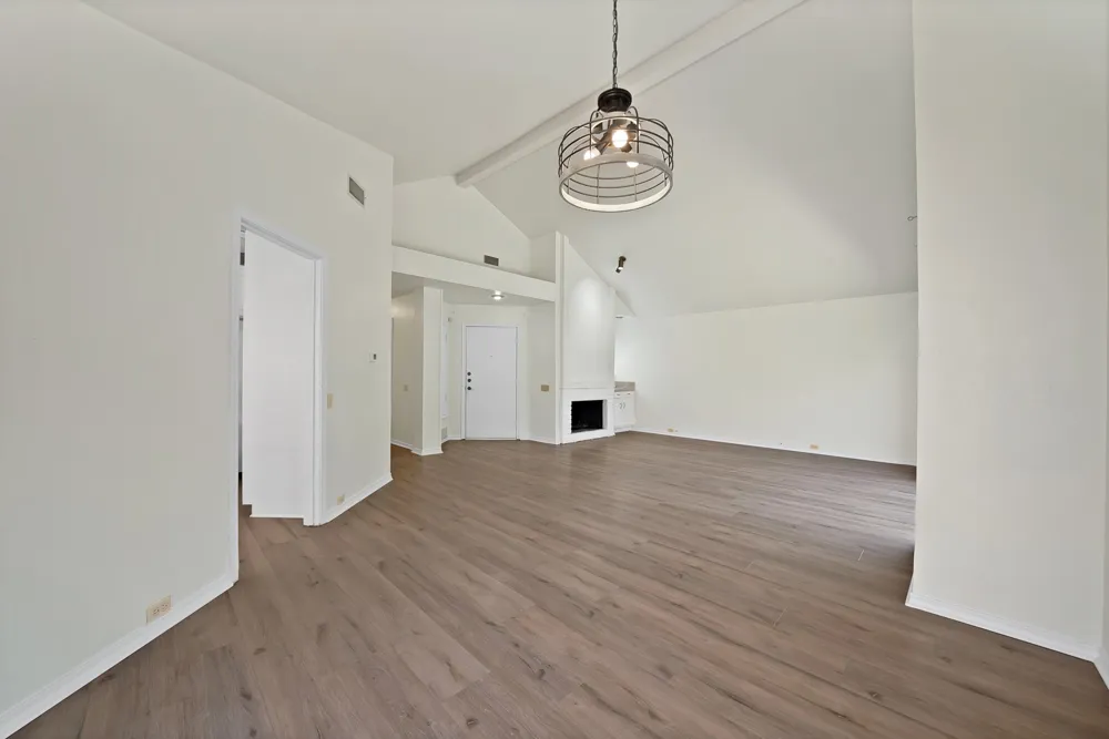4021 Winter Park Lane Addison, TX 75001