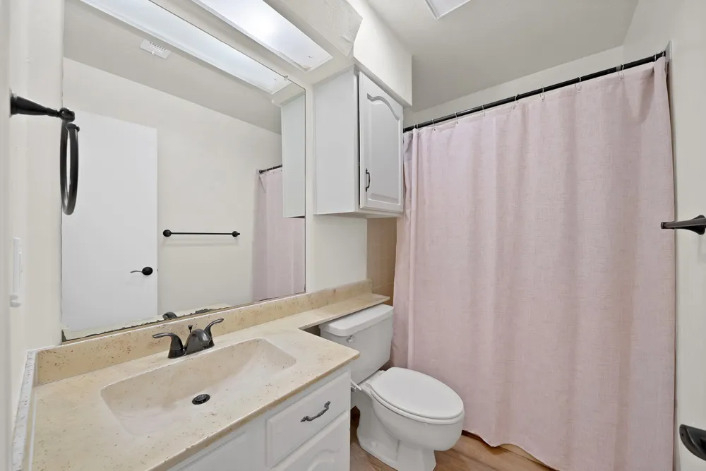 4021 Winter Park Lane Addison, TX 75001