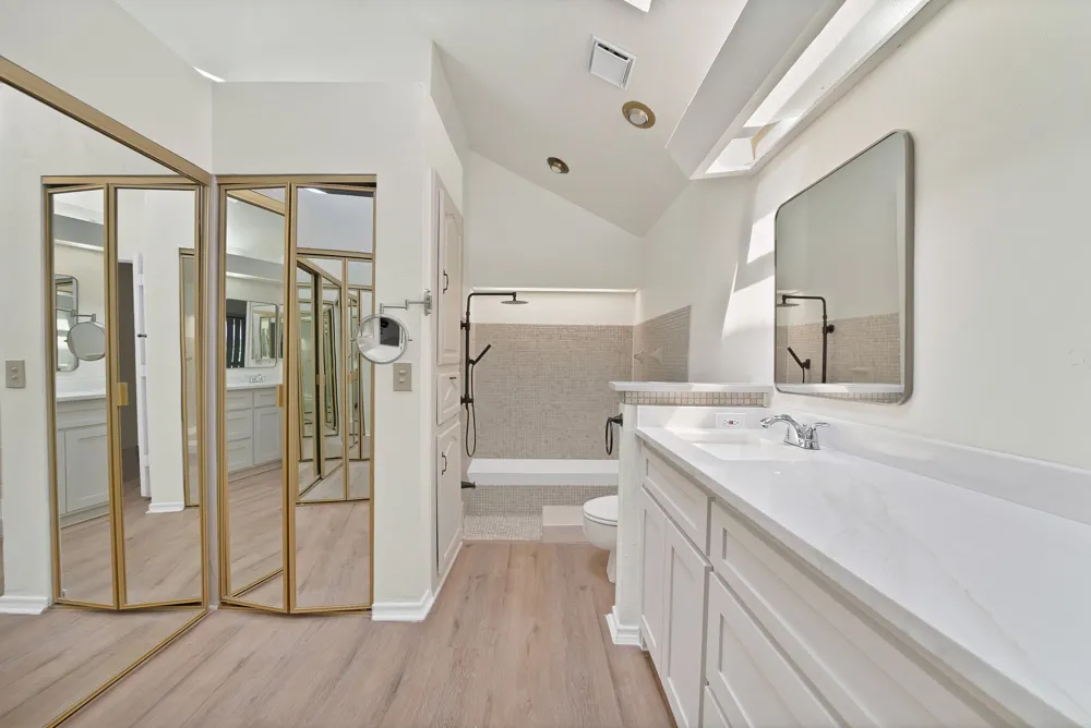 4021 Winter Park Lane Addison, TX 75001