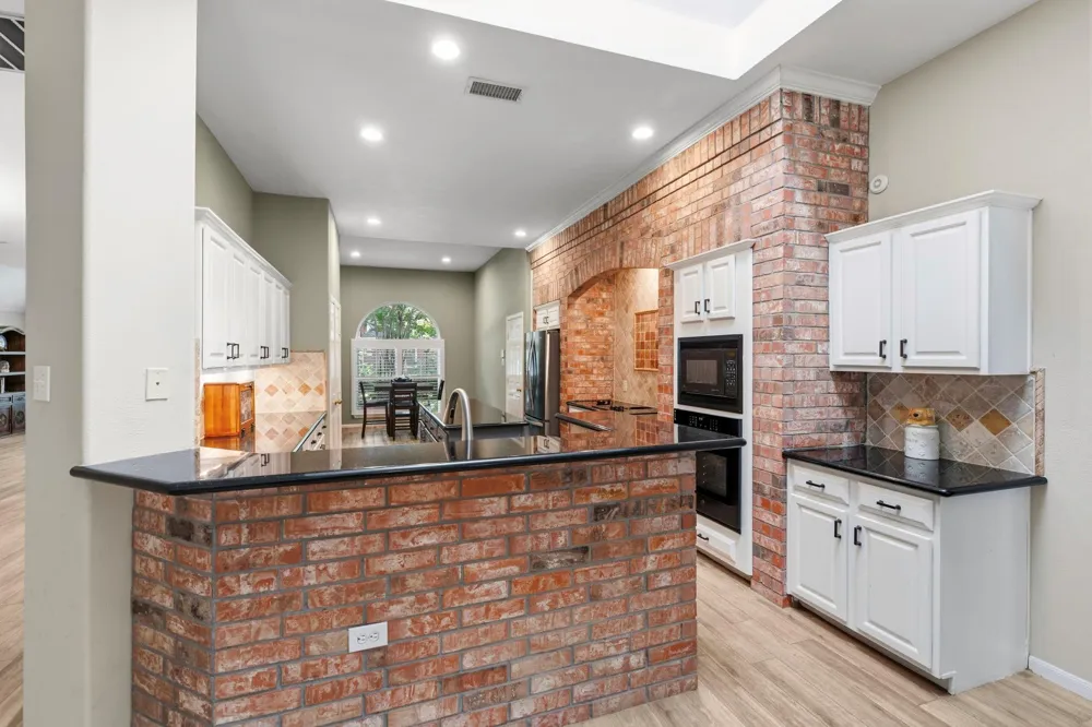 4631 Windy Gorge Drive Kingwood, TX 77345