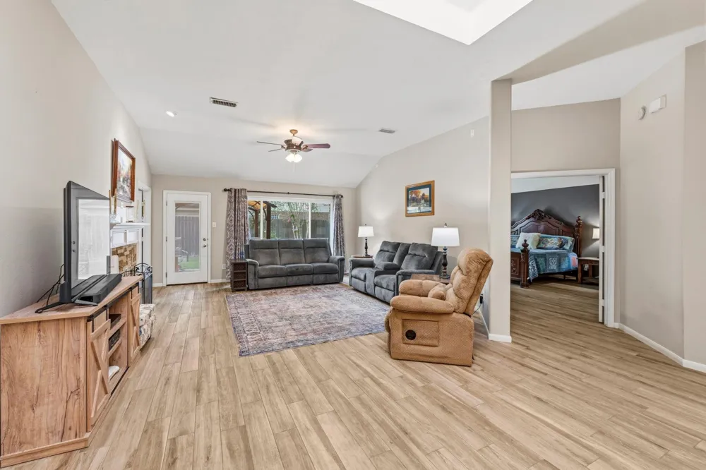 4631 Windy Gorge Drive Kingwood, TX 77345