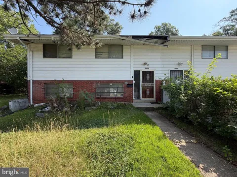 1025 CARRINGTON AVENUE