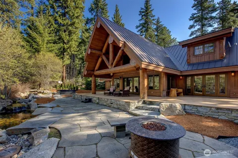 51 Thimbleberry Court